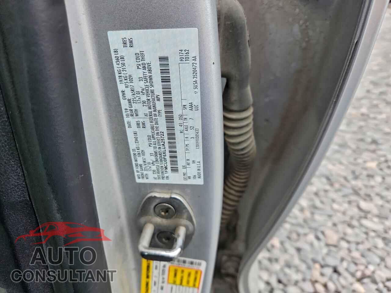 FORD ESCAPE 2020 - 1FMCU0F6XLUA25722