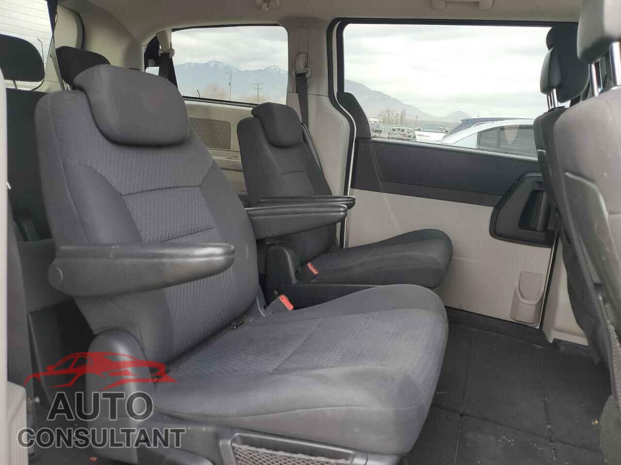 DODGE CARAVAN 2010 - 2D4RN5D17AR433284