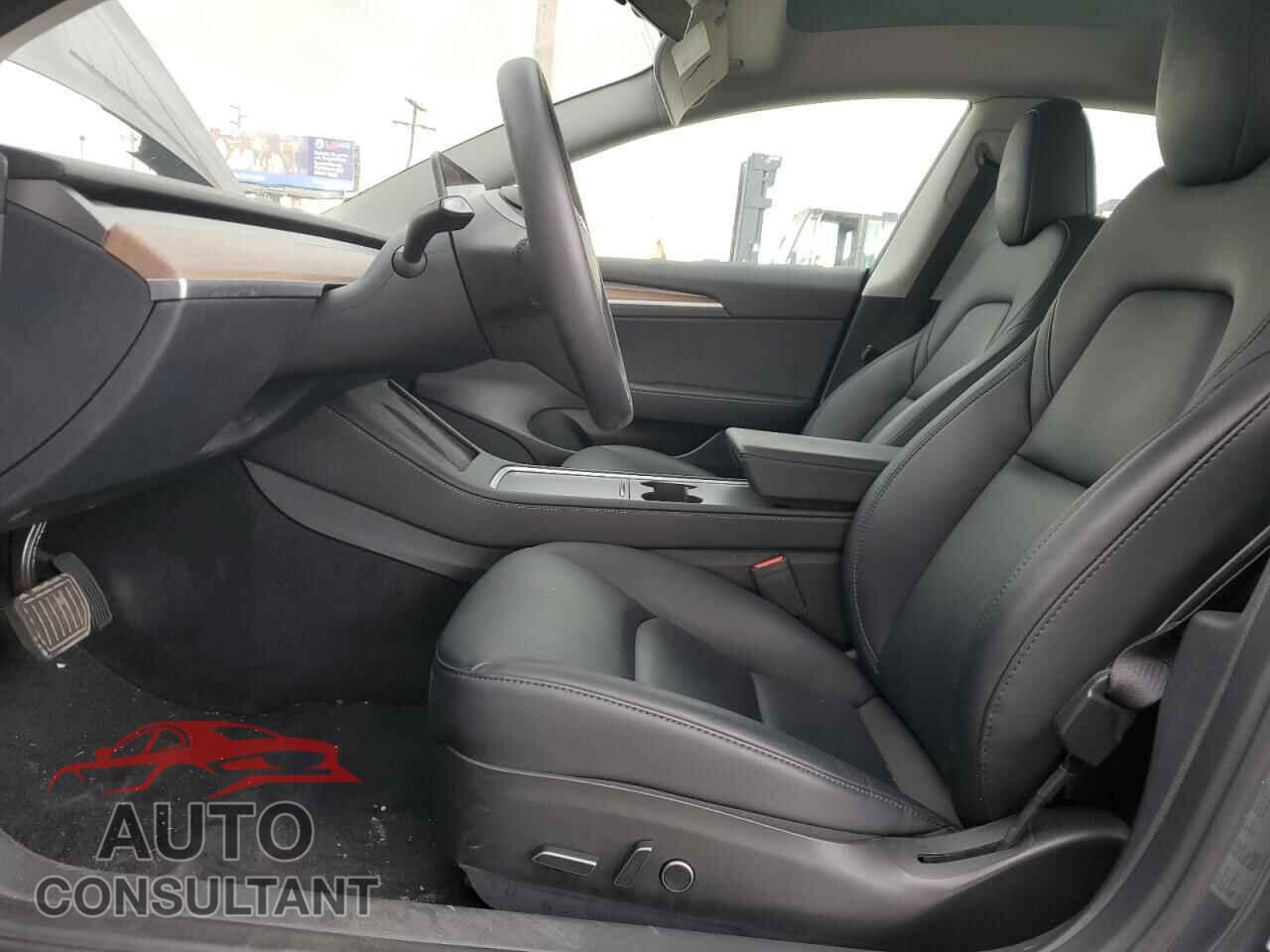 TESLA MODEL 3 2023 - 5YJ3E1EA6PF682304