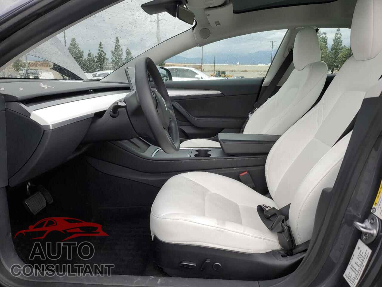 TESLA MODEL 3 2023 - 5YJ3E1EAXPF711884