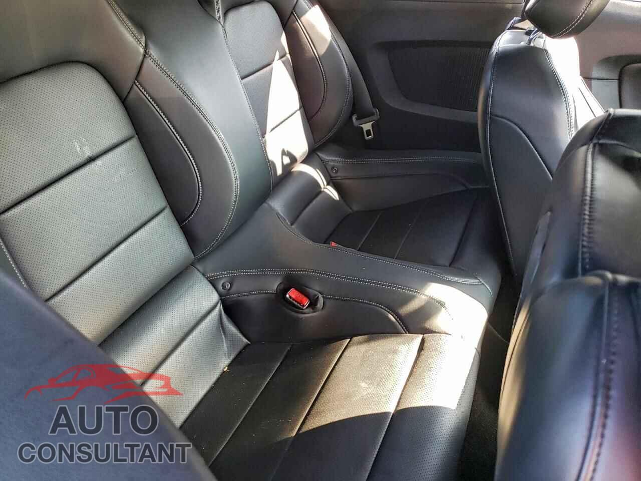 FORD MUSTANG 2015 - 1FATP8FF1F5368689