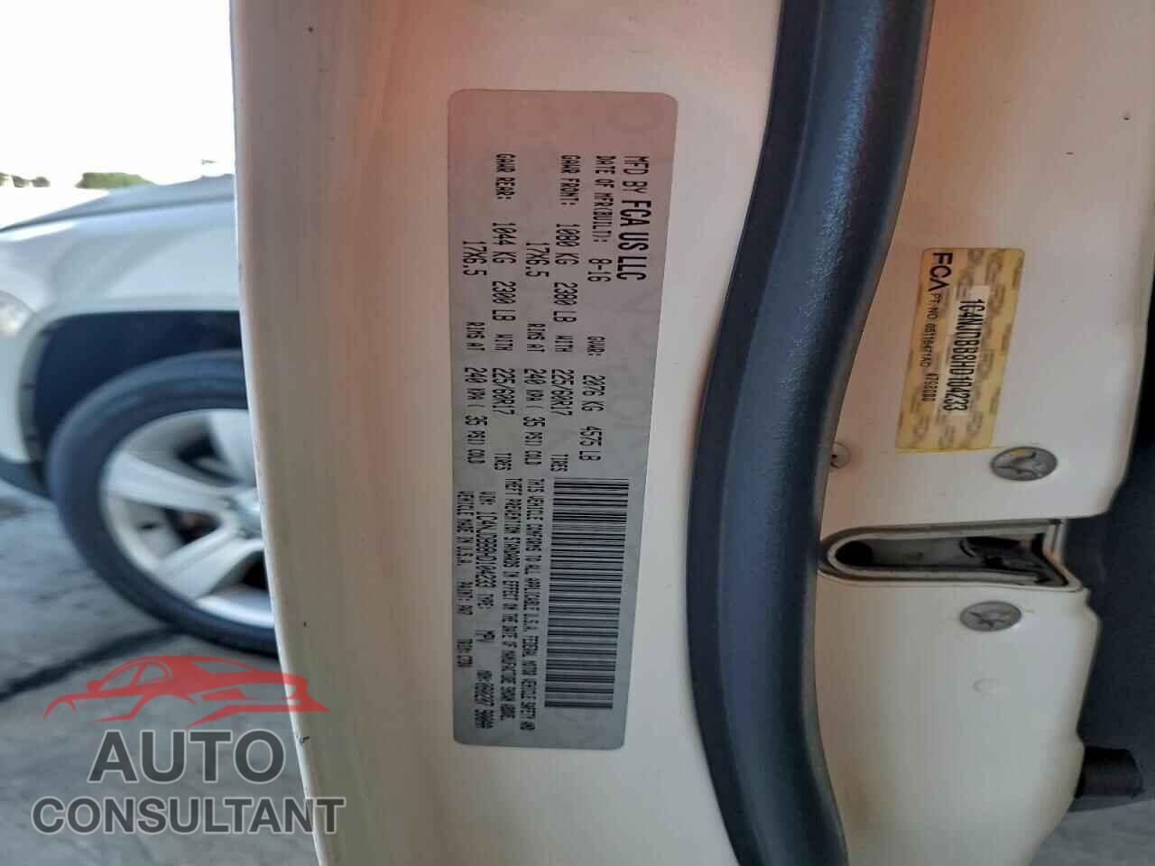 JEEP COMPASS 2017 - 1C4NJDBB8HD104233