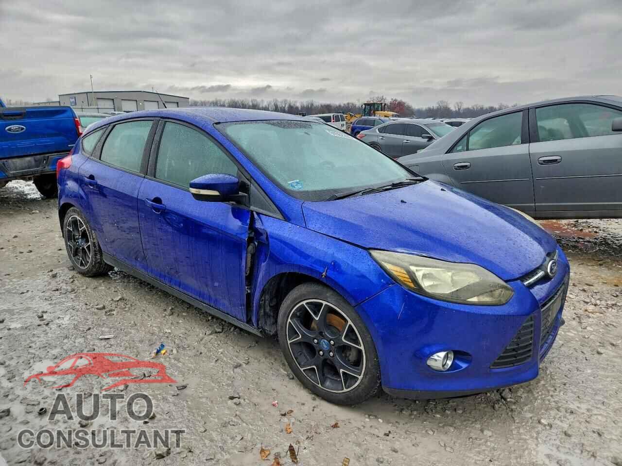 FORD FOCUS 2013 - 1FADP3K2XDL284180