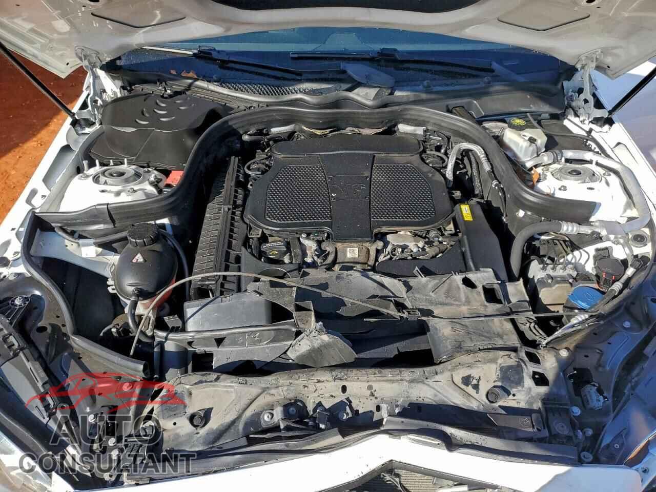 MERCEDES-BENZ E-CLASS 2015 - WDDHF5KB6FB083272