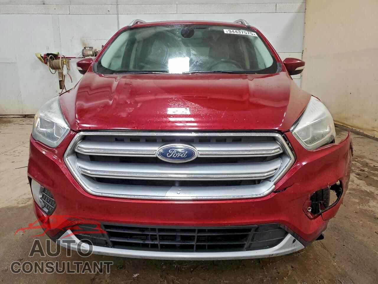 FORD ESCAPE 2017 - 1FMCU9JD4HUD09834