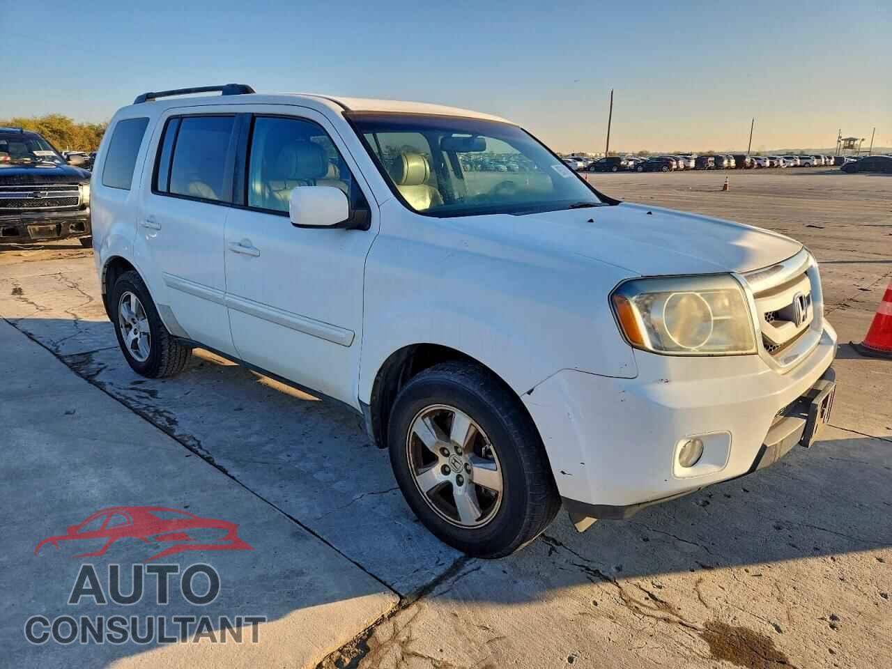 HONDA PILOT 2011 - 5FNYF3H53BB014918