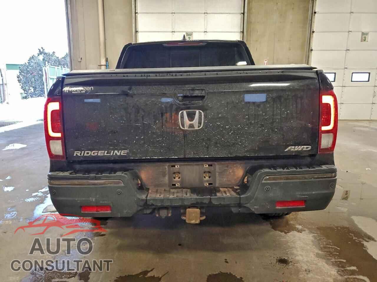 HONDA RIDGELINE 2017 - 5FPYK3F86HB030622