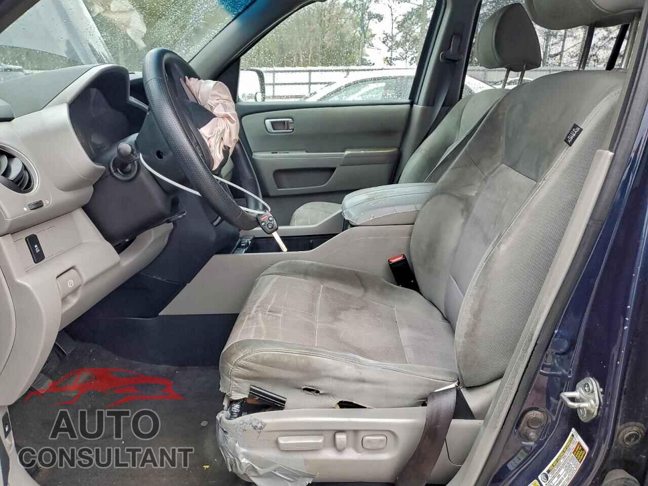 HONDA PILOT 2012 - 5FNYF4H47CB032563