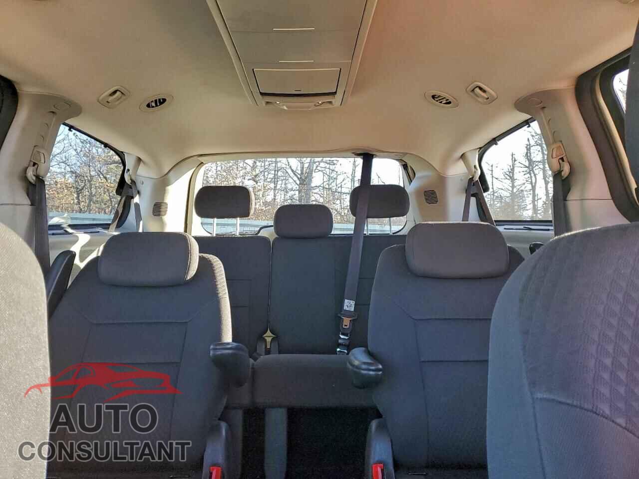 DODGE CARAVAN 2010 - 2D4RN5DX2AR247916