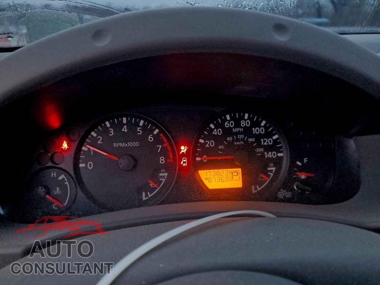 NISSAN FRONTIER 2013 - 1N6AD0ER3DN764141