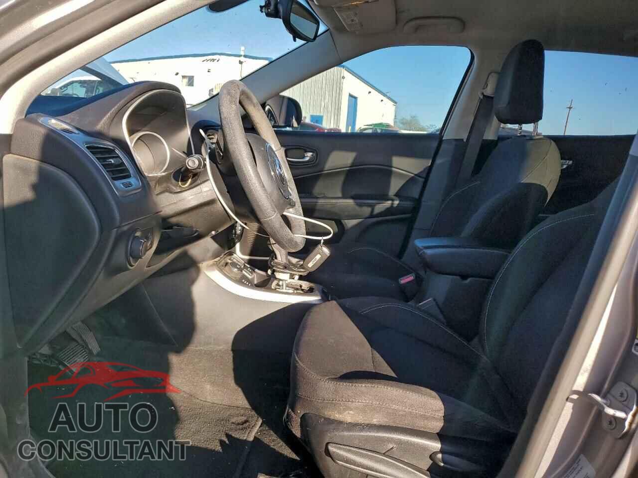 JEEP COMPASS 2017 - 3C4NJDAB2HT642583