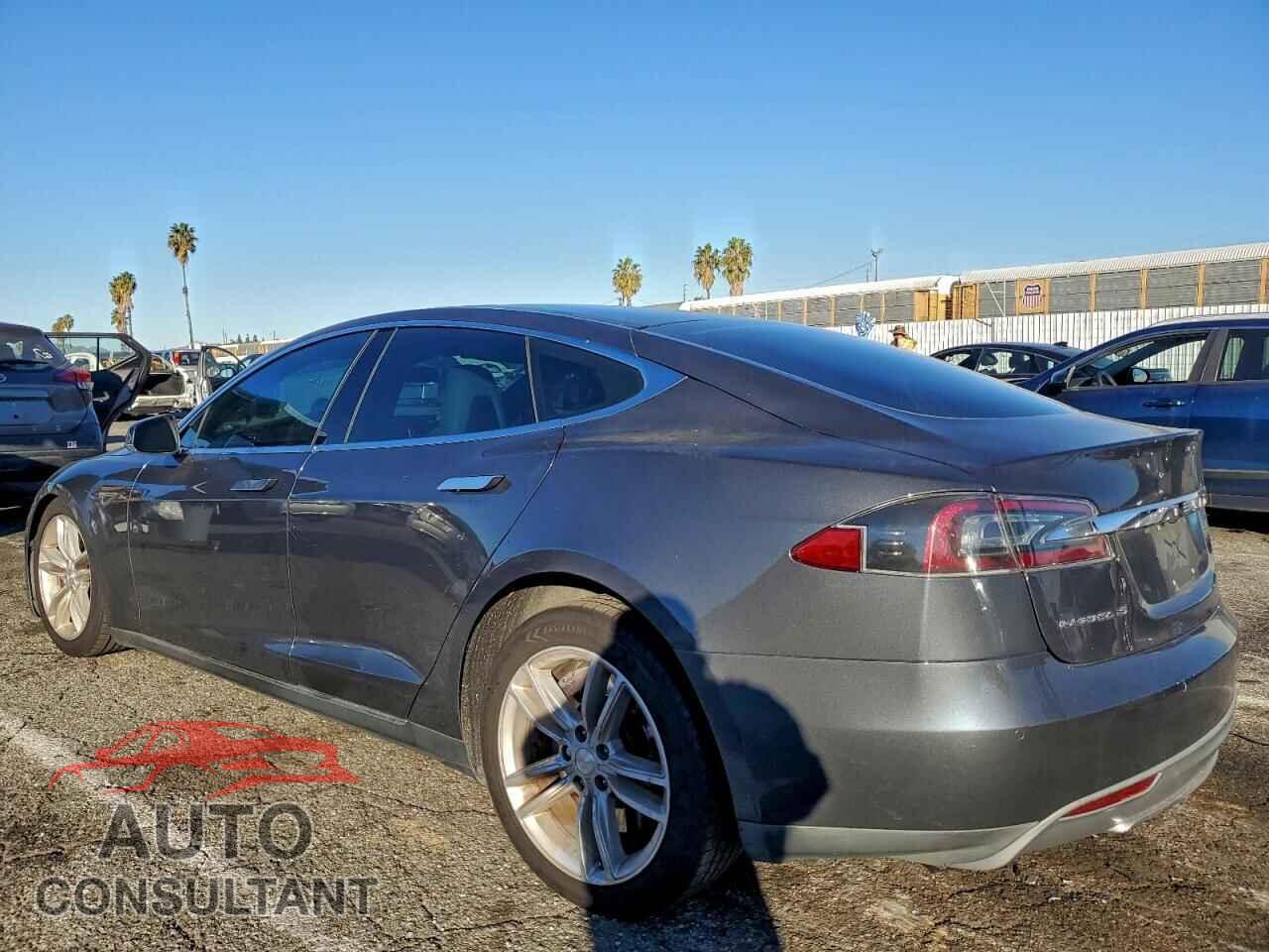 TESLA MODEL S 2016 - 5YJSA1E20GF125744