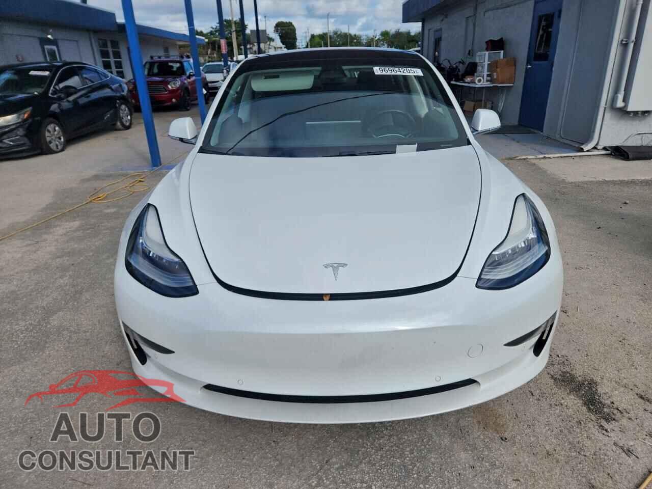 TESLA MODEL 3 2018 - 5YJ3E1EA2JF035261