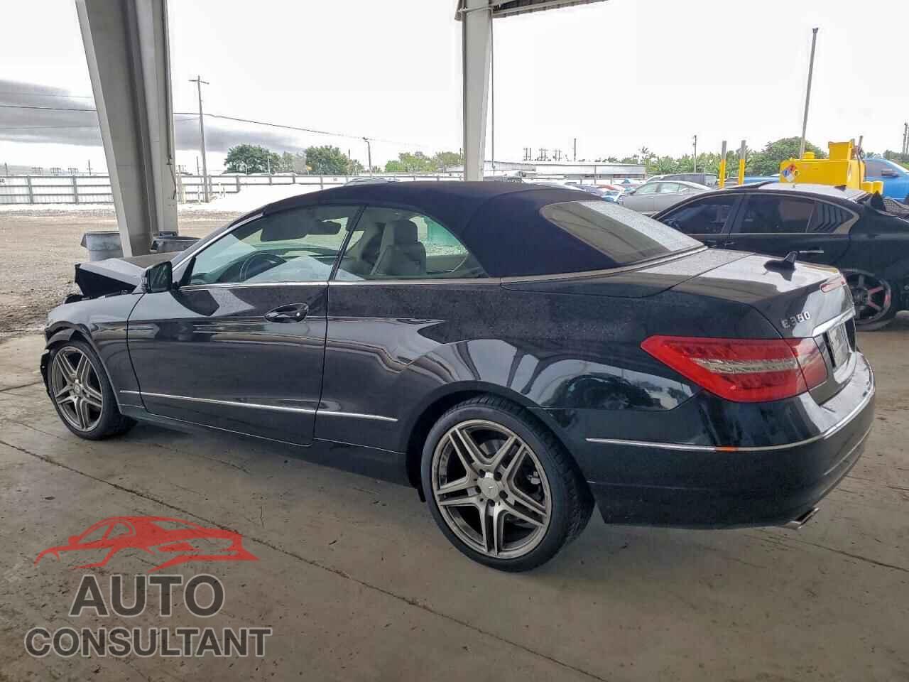 MERCEDES-BENZ E-CLASS 2011 - WDDKK5GF5BF088849