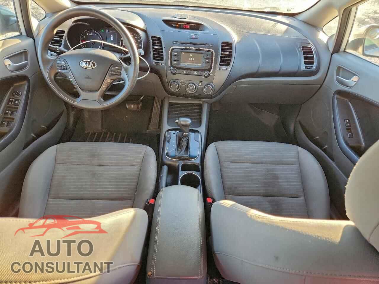 KIA FORTE 2017 - 3KPFL4A78HE067565