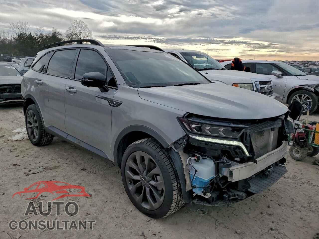 KIA SORENTO 2022 - 5XYRKDLF0NG112677