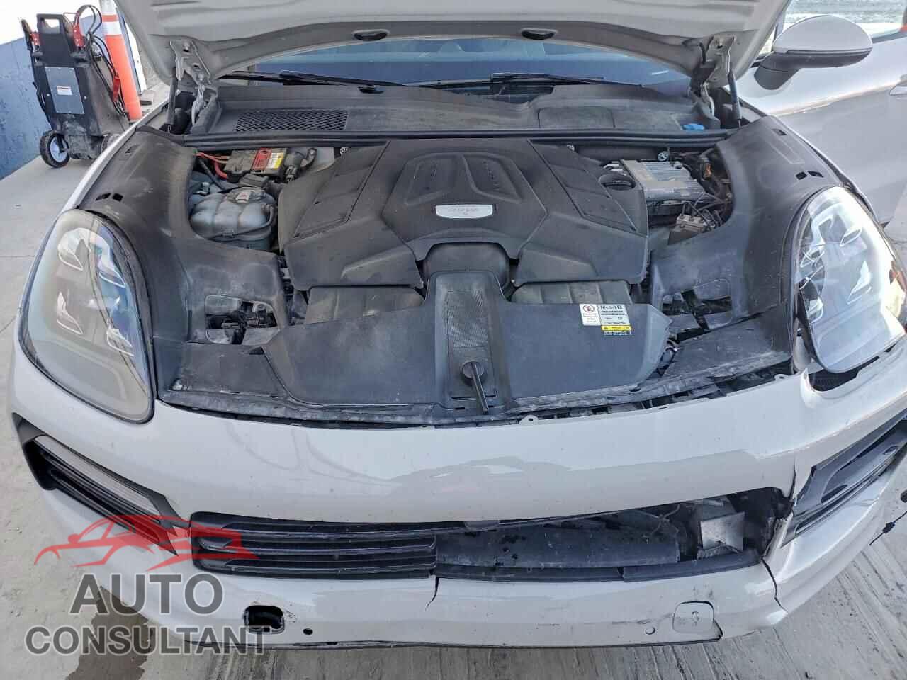 PORSCHE CAYENNE 2021 - WP1AB2AY3MDA28743