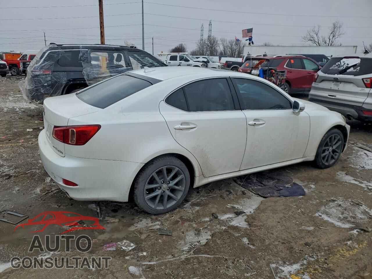 LEXUS IS 2012 - JTHCF5C28C5055839