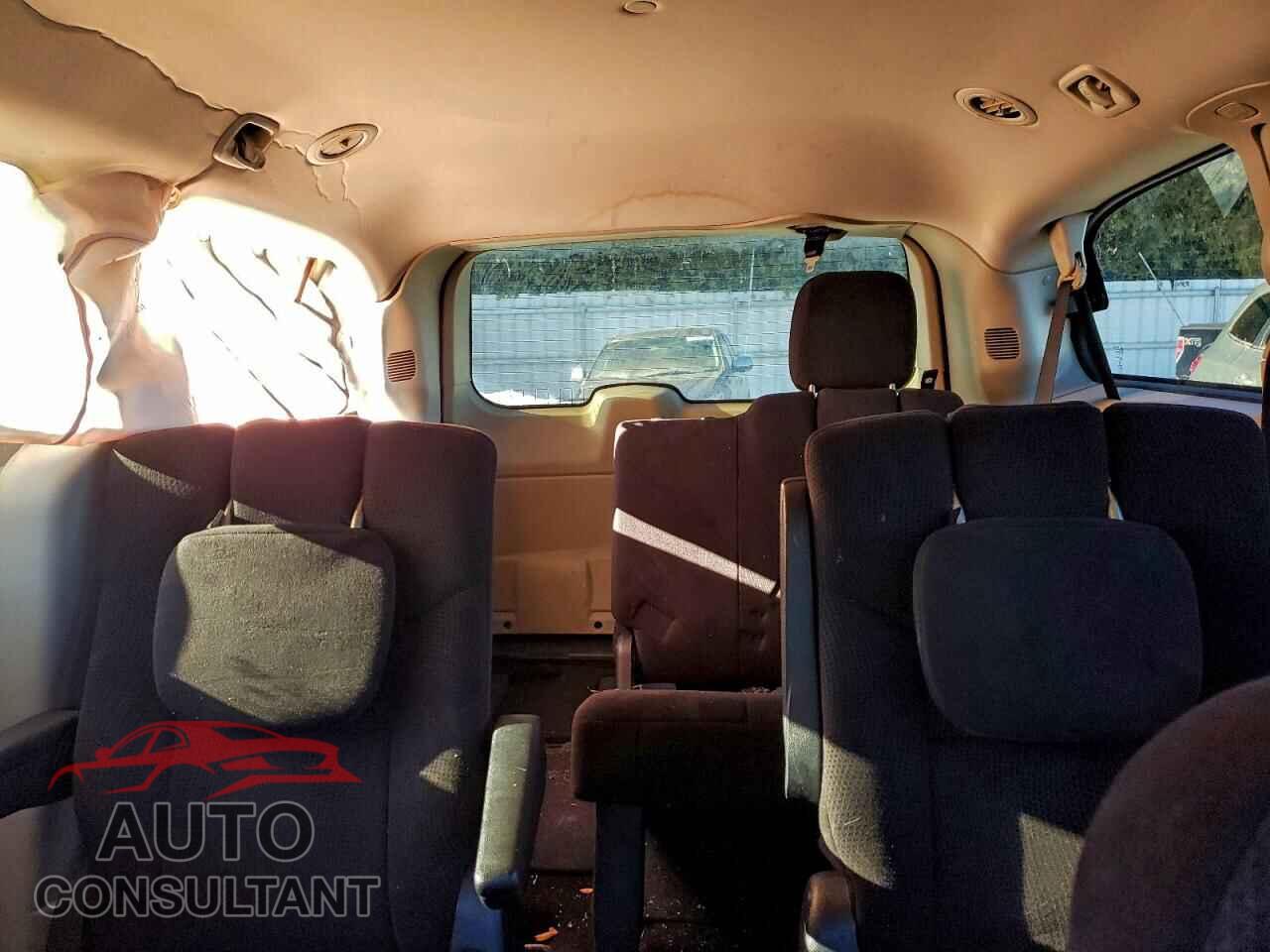DODGE CARAVAN 2013 - 2C4RDGBG9DR701940