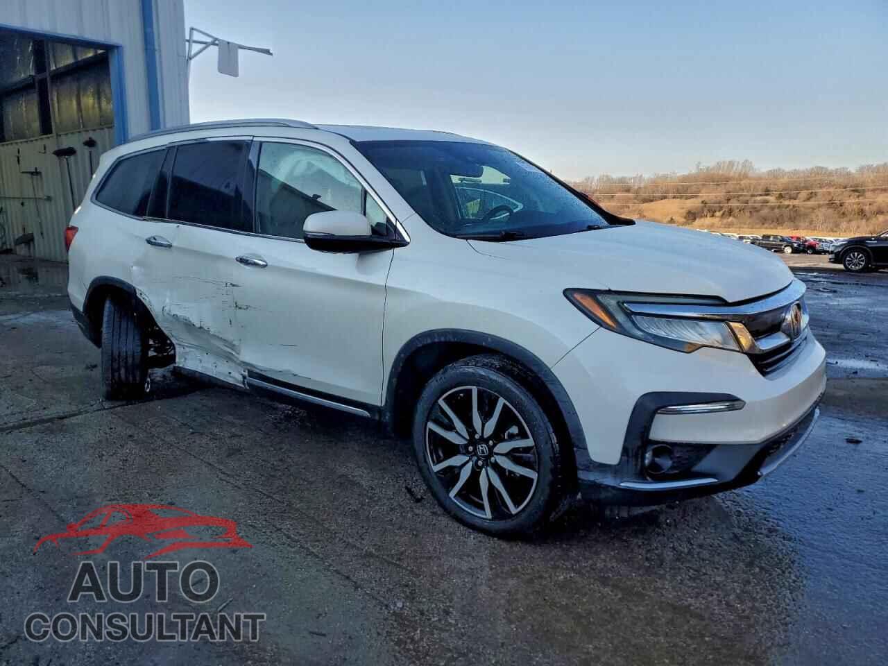 HONDA PILOT 2019 - 5FNYF6H65KB028409