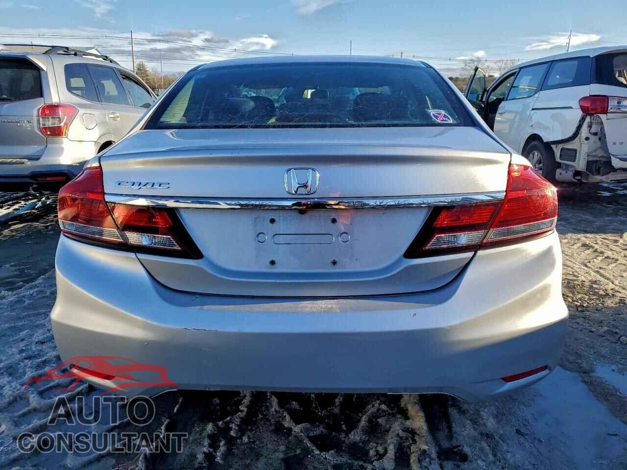 HONDA CIVIC 2015 - 19XFB2F7XFE103785