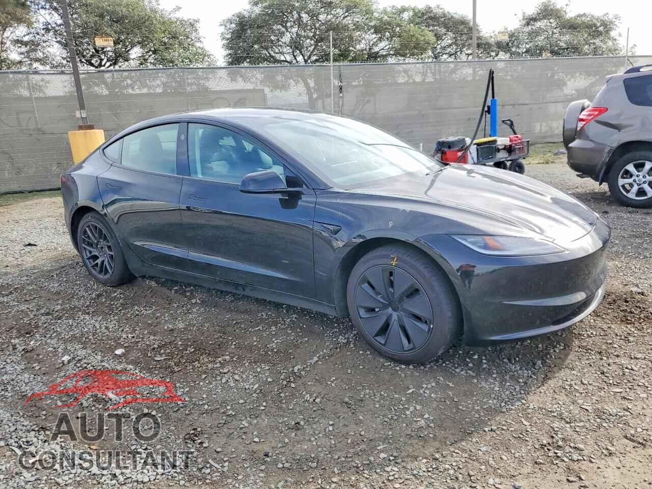 TESLA MODEL 3 2025 - 5YJ3E1EA6SF052355