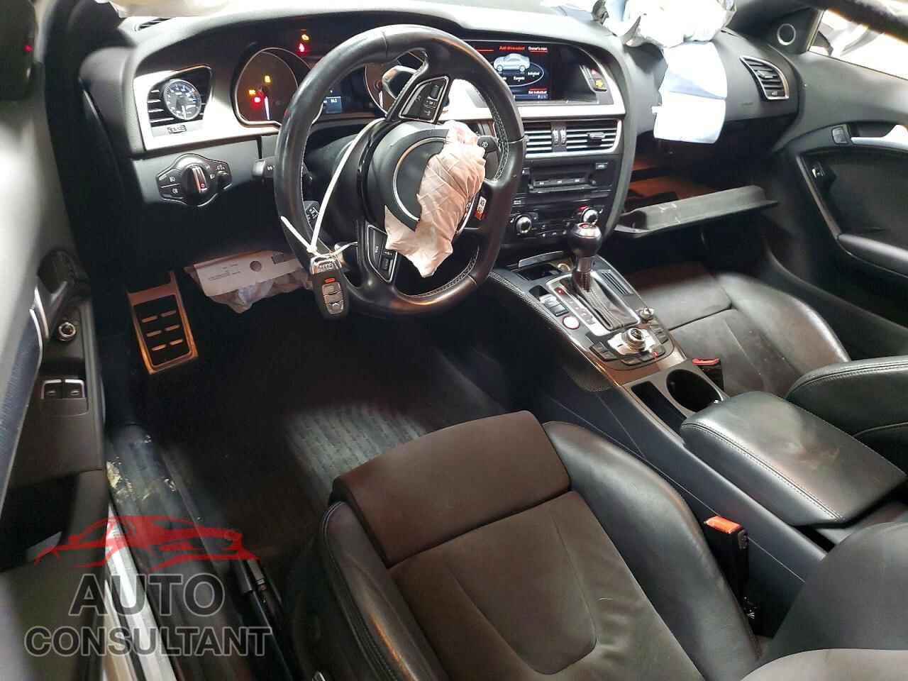 AUDI S5/RS5 2014 - WAUCGAFR2EA052216
