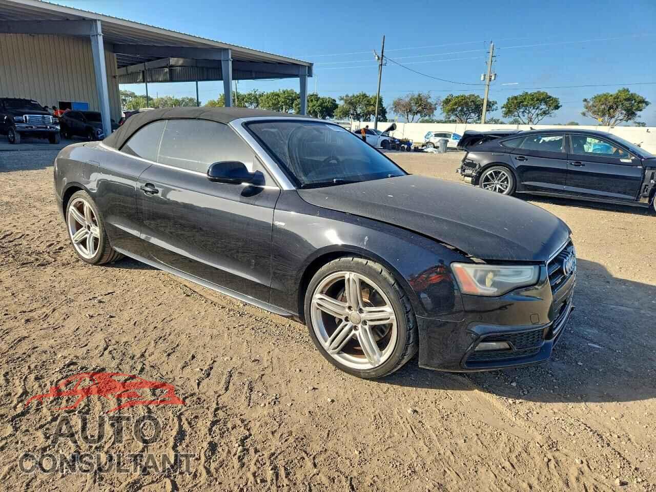 AUDI A5 2013 - WAUWFAFH4DN001783