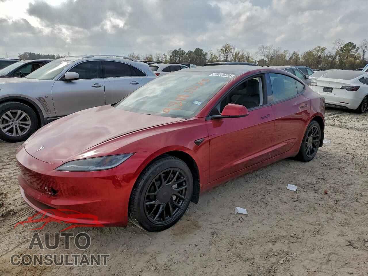 TESLA MODEL 3 2024 - 5YJ3E1EA4RF869477