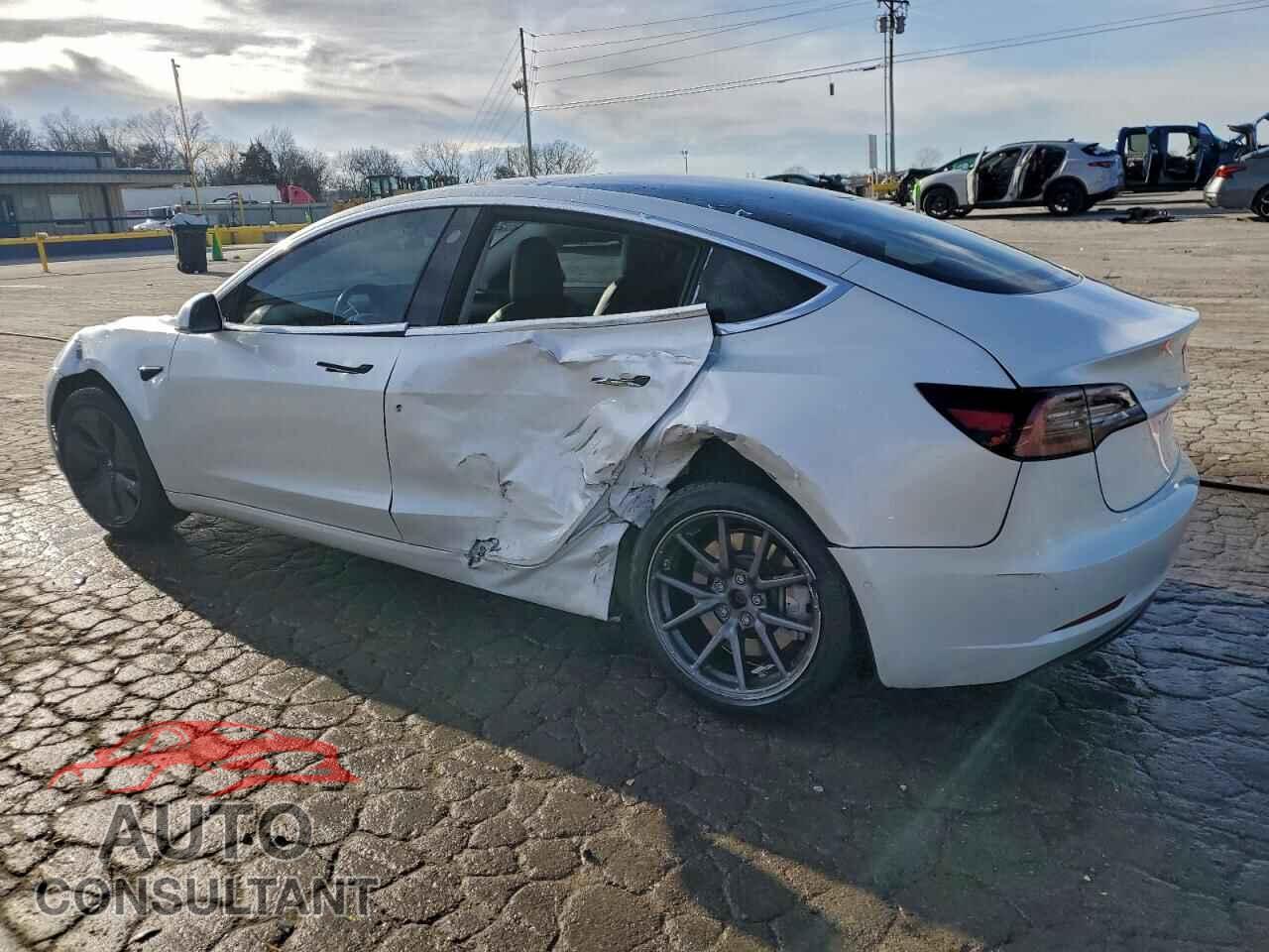 TESLA MODEL 3 2018 - 5YJ3E1EA7JF035420