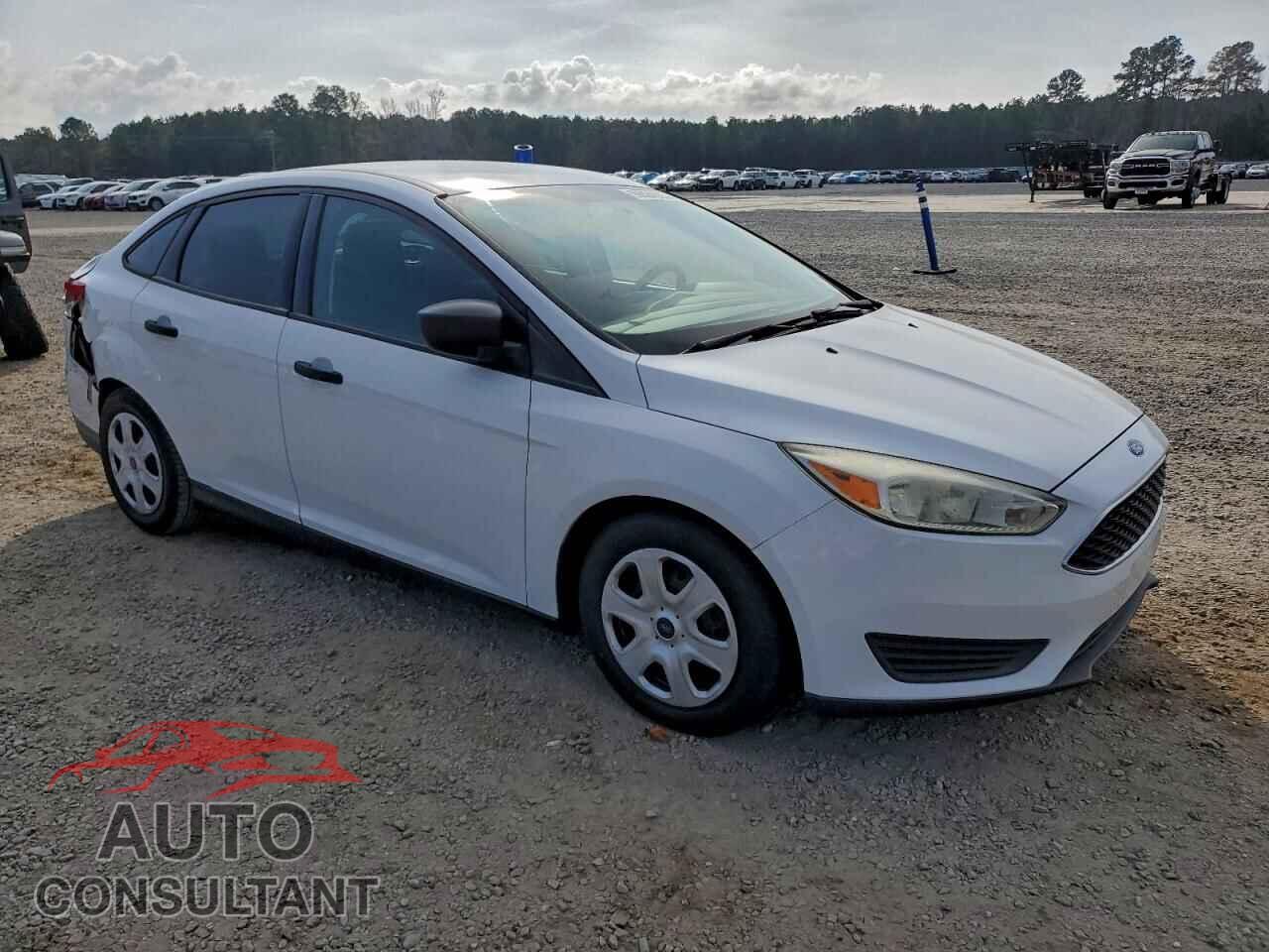 FORD FOCUS 2016 - 1FADP3E22GL242005