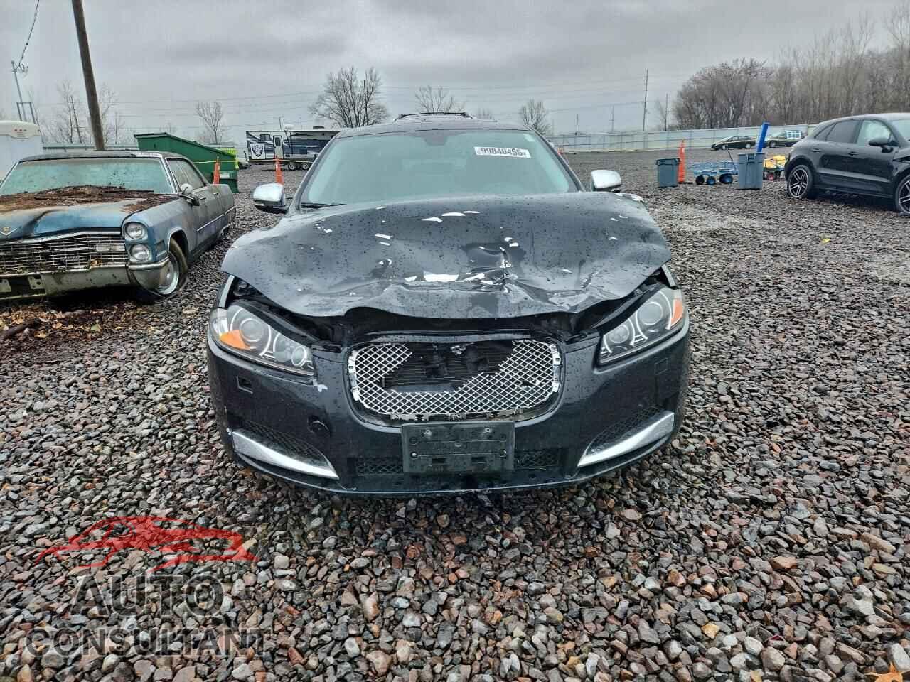 JAGUAR XF 2014 - SAJWJ0EF4E8U14283
