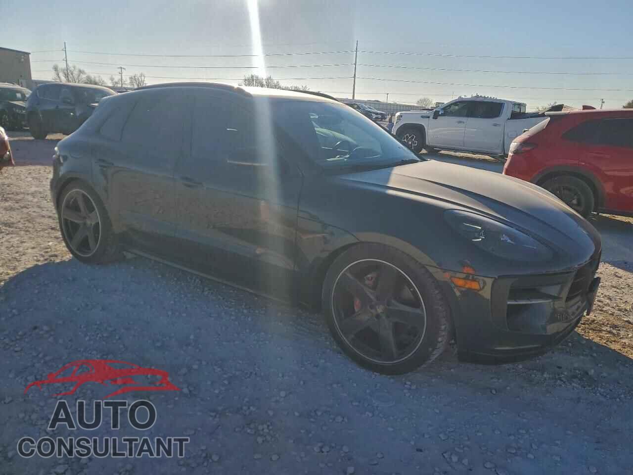 PORSCHE MACAN 2021 - WP1AG2A50MLB50800