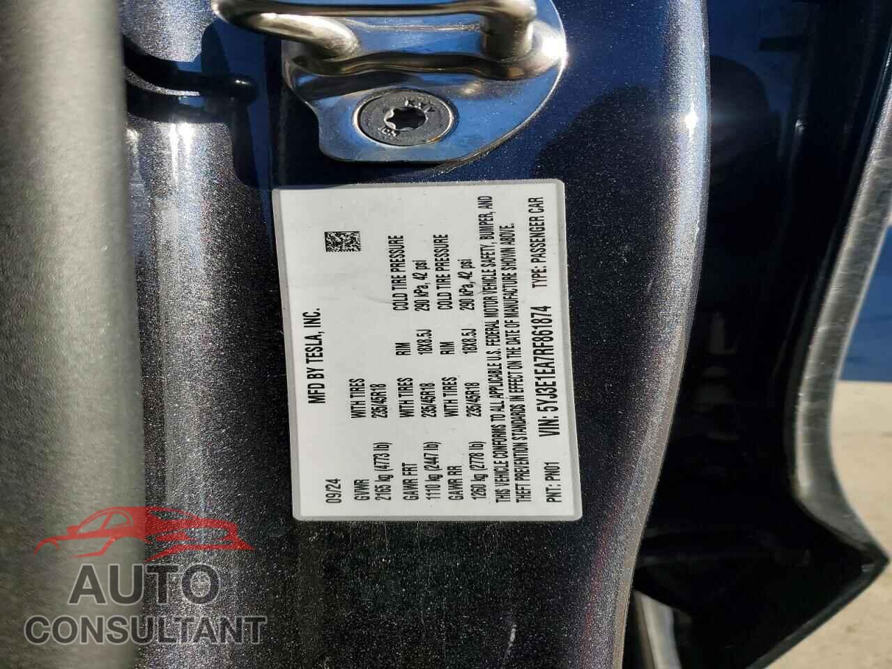 TESLA MODEL 3 2024 - 5YJ3E1EA7RF861874