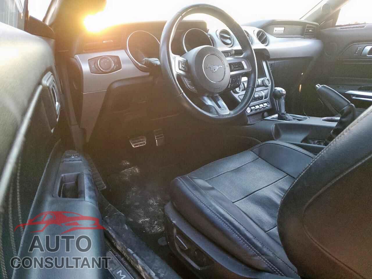 FORD MUSTANG 2021 - 1FA6P8CF2M5125200