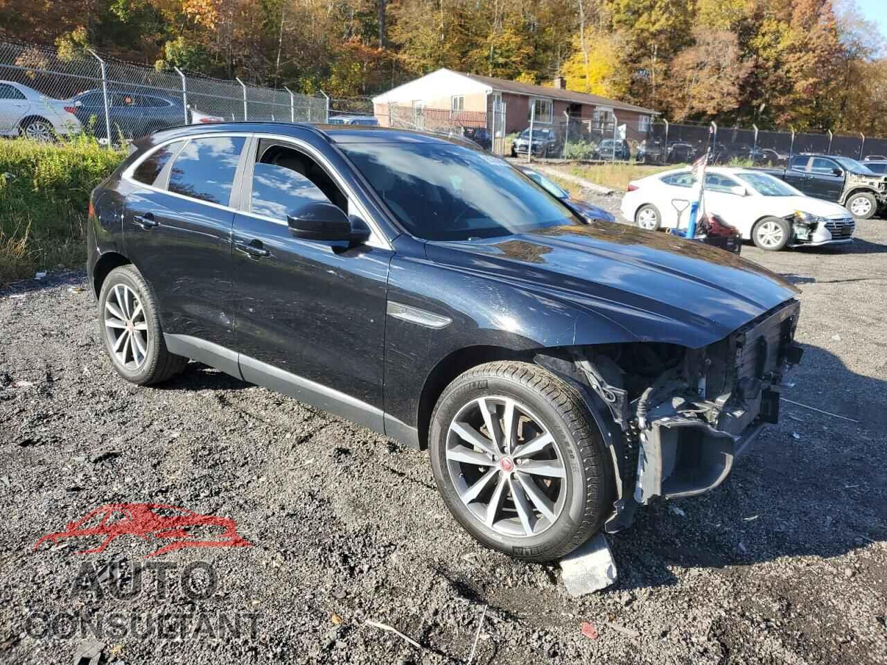 JAGUAR F-PACE 2018 - SADCK2FX3JA278026