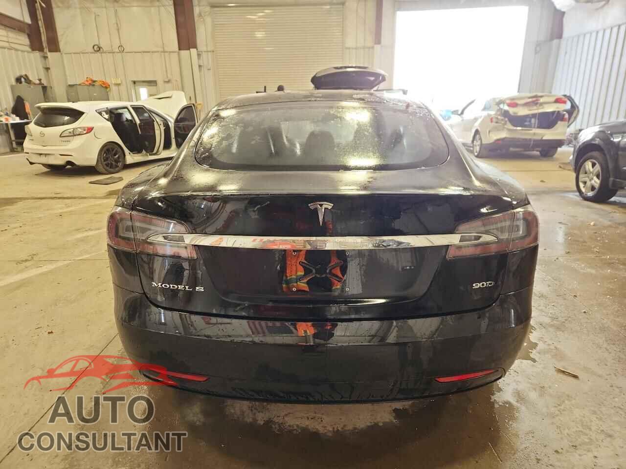 TESLA MODEL S 2016 - 5YJSA1E29GF138525