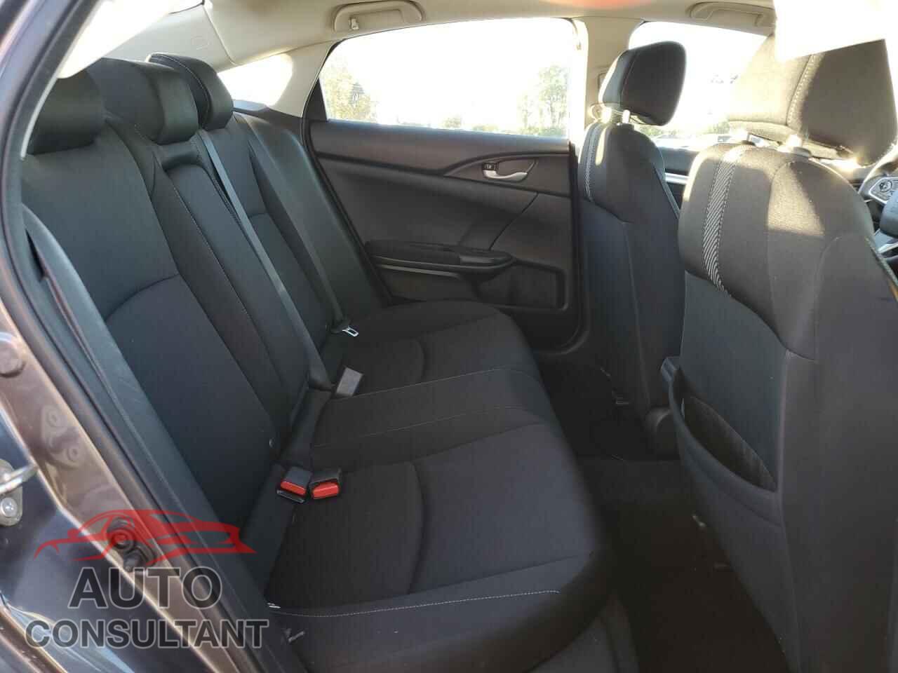 HONDA CIVIC 2018 - 2HGFC2F76JH560010