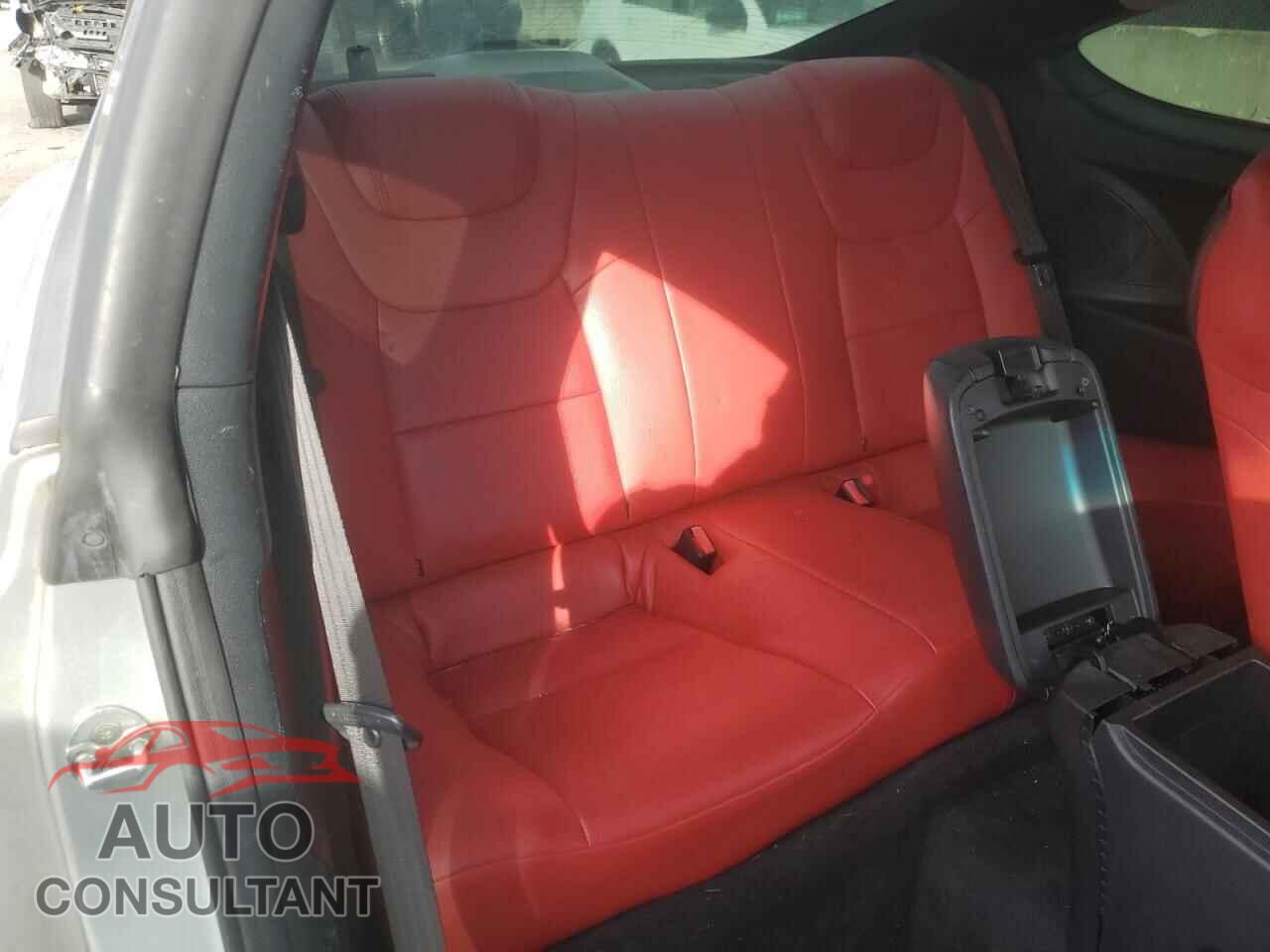 HYUNDAI GENESIS 2012 - KMHHT6KD2CU075286