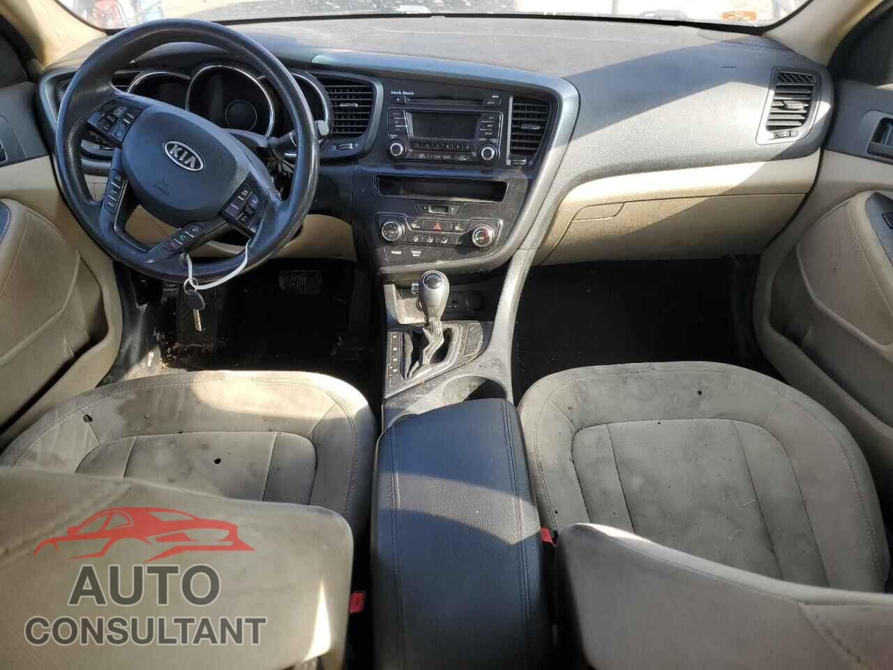 KIA OPTIMA 2011 - KNAGM4A76B5122404