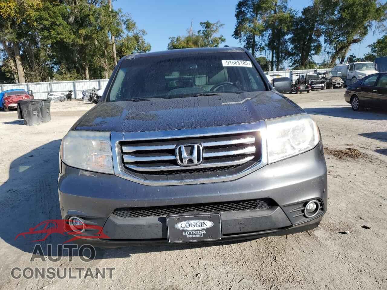 HONDA PILOT 2013 - 5FNYF3H93DB020160