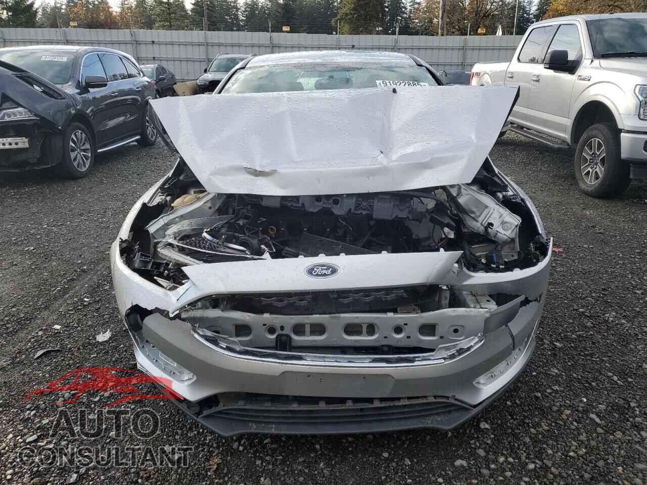 FORD FOCUS 2016 - 1FADP3F22GL294037