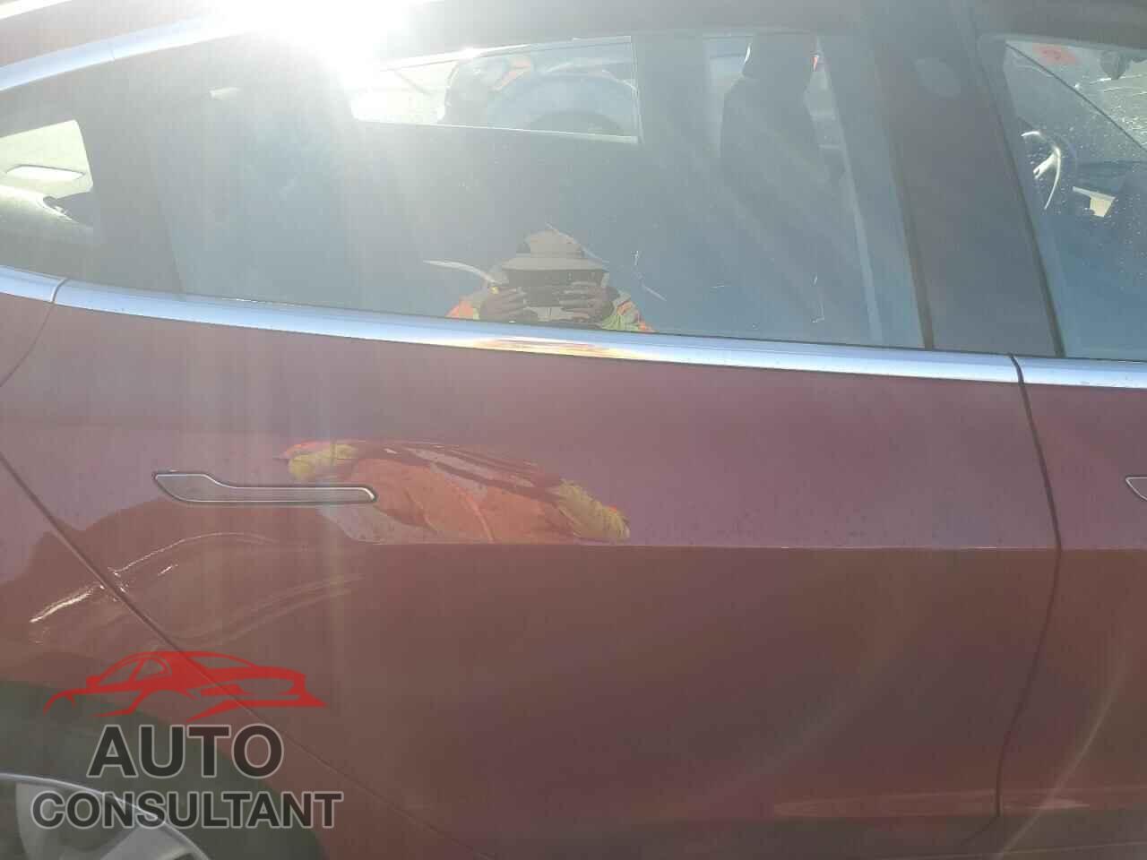 TESLA MODEL 3 2018 - 5YJ3E1EB8JF091651