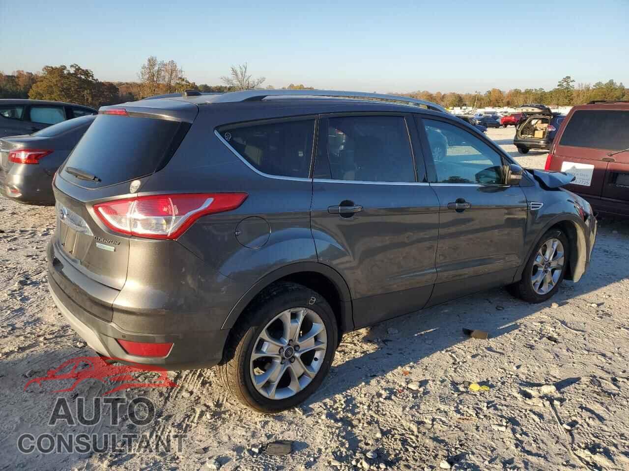 FORD ESCAPE 2015 - 1FMCU0J95FUB87635