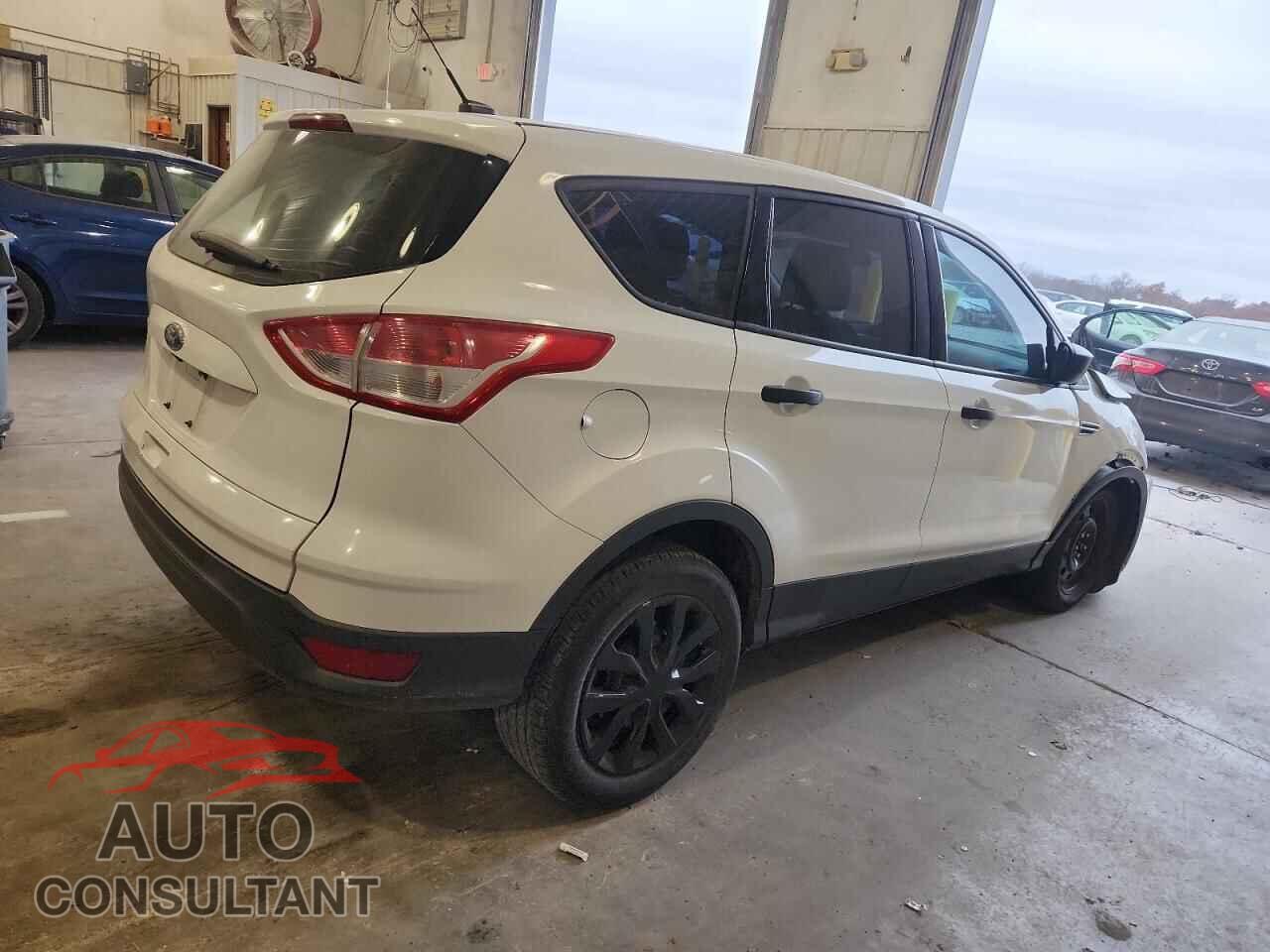 FORD ESCAPE 2015 - 1FMCU0F72FUC65733