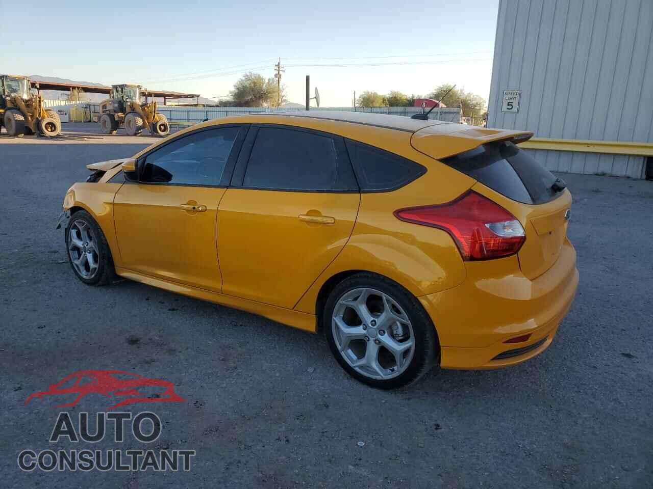 FORD FOCUS 2013 - 1FADP3L98DL284321
