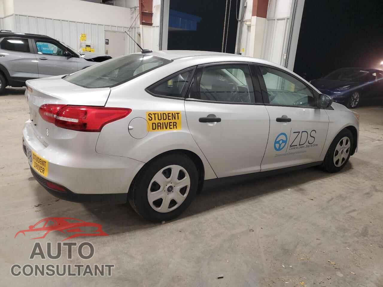 FORD FOCUS 2016 - 1FADP3E21GL383776