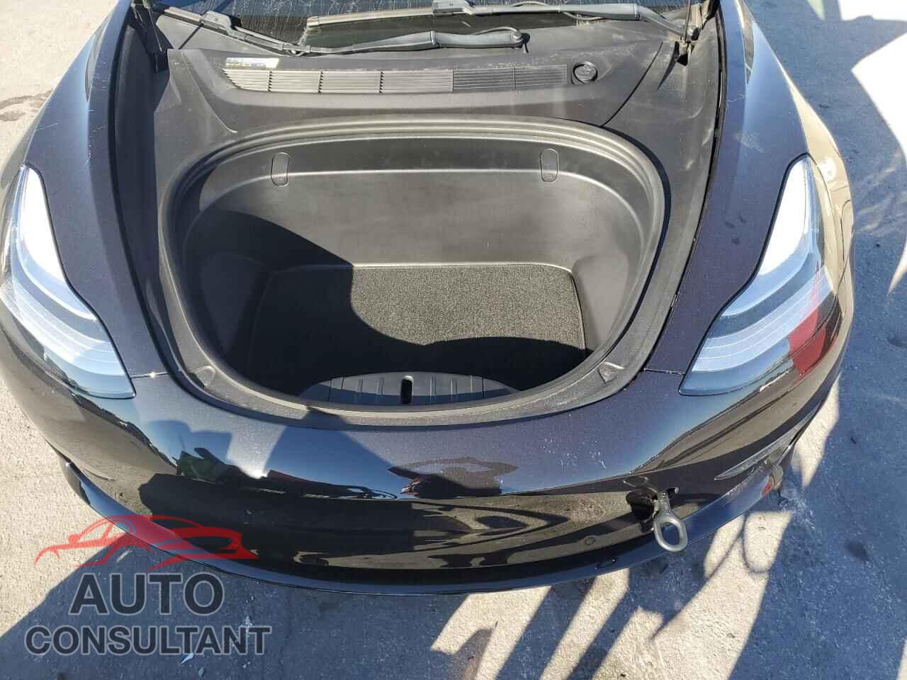 TESLA MODEL 3 2018 - 5YJ3E1EB2JF070620