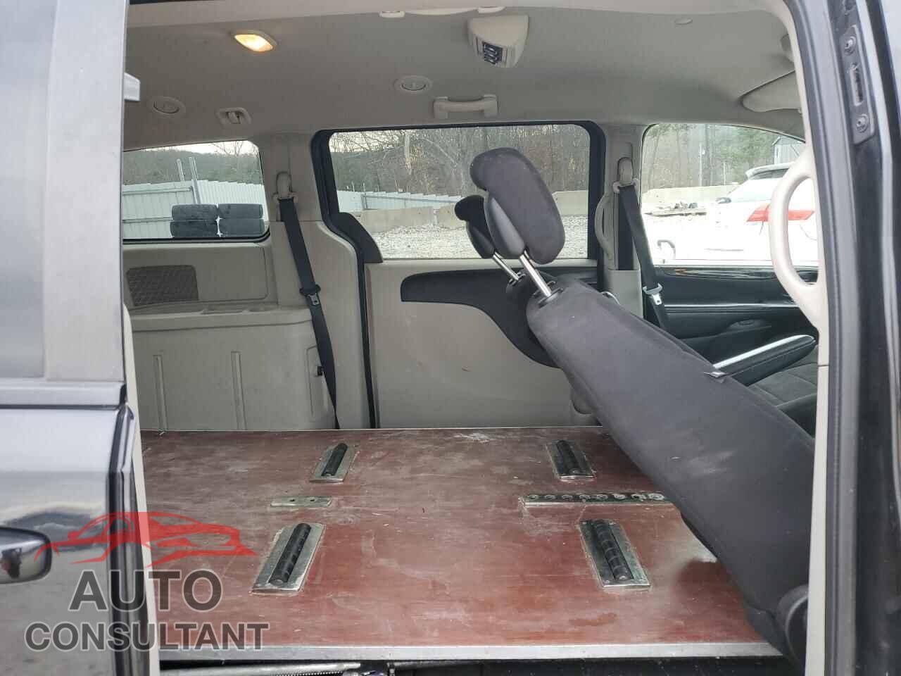DODGE CARAVAN 2011 - 2D4RN4DG1BR740580