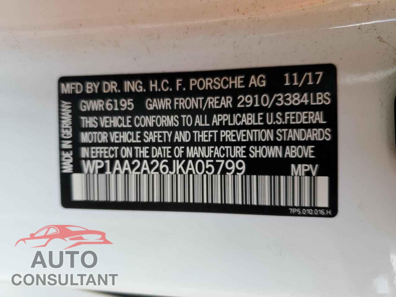 PORSCHE CAYENNE 2018 - WP1AA2A26JKA05799